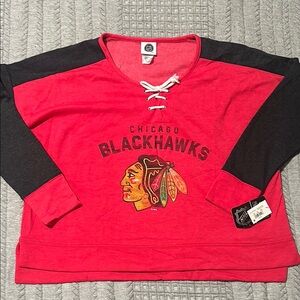 Blackhawks Red Lace-Up fleece sweatshirt